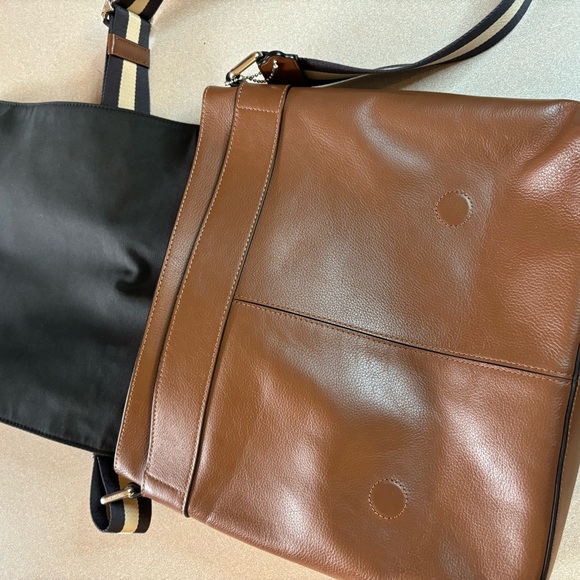 Coach Charles Brown Leather Men’s Messenger Canvas Strap - Picture 5 of 10